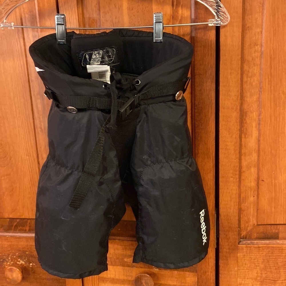 Reebok Youth Ice Hockey Pants/Breezers SC3 “87” Preowned
